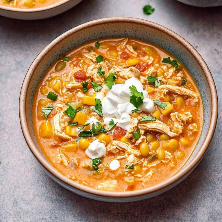 Hearty Slow Cooker Buffalo Chicken Chili Recipe