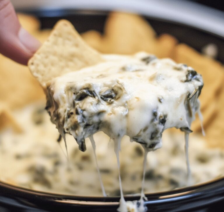 Dreamy Spinach Artichoke Dip Recipe
