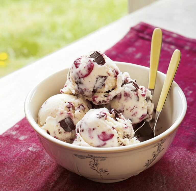 Luxurious Cherry-And-Chocolate Chunk Ice Cream Recipe