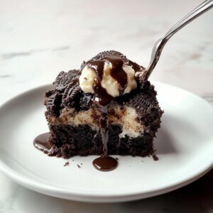 Gooey Oreo Dump Cake Recipe
