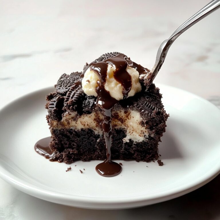 Gooey Oreo Dump Cake Recipe