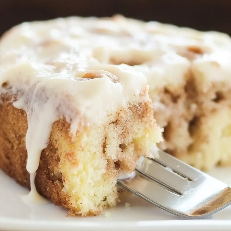 Irresistible Cinnamon Roll Poke Cake Recipe