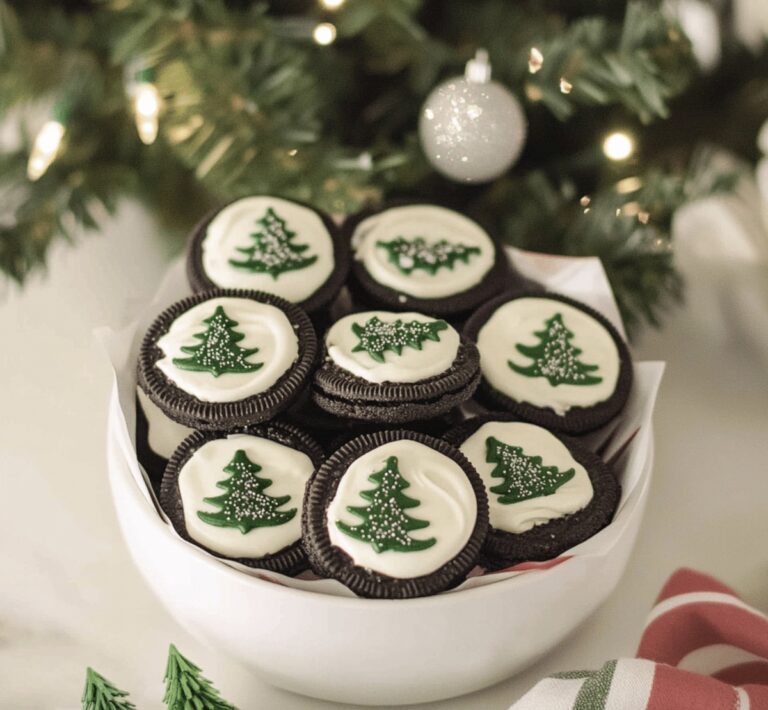 Festive Christmas Oreos Recipe