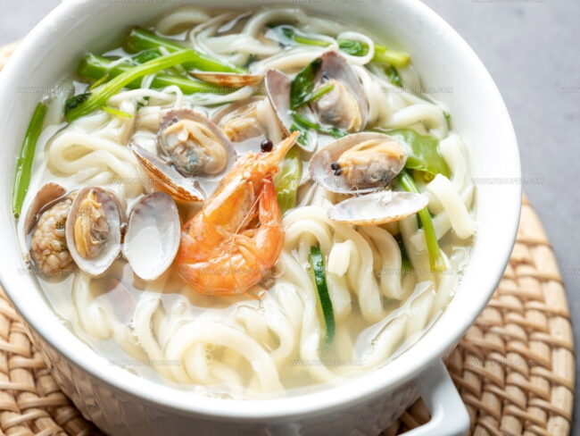 How Are Noodles Used in Asian Seafood Soups?