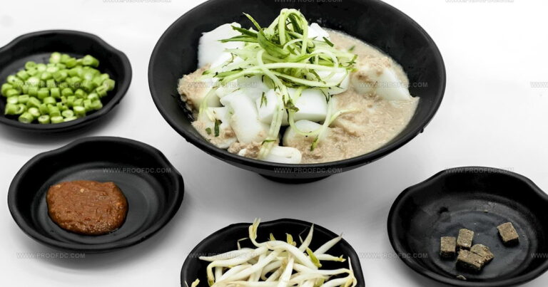 30 Bold Asian Seafood Soups That Warm The Soul