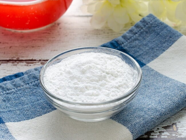 Baking Powder vs Cornstarch: What Set Them Apart?