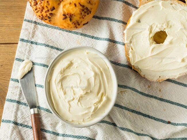 Difference Between Paneer and Cream Cheese