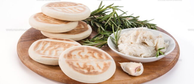 Crescentina Modenese