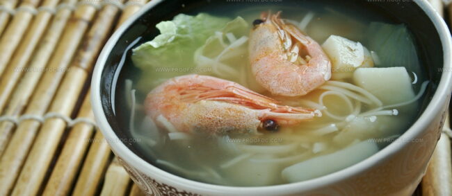 Cantonese Seafood Soup (Haihuang Geng)