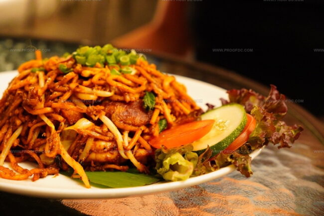What Types of Noodles Are Used in Malaysian Cuisine?