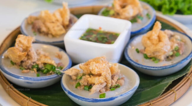 Vietnamese Steamed Savory Rice Cake (Banh Beo)