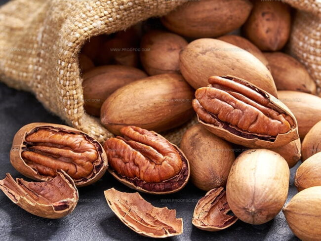 What Are Pecans?
