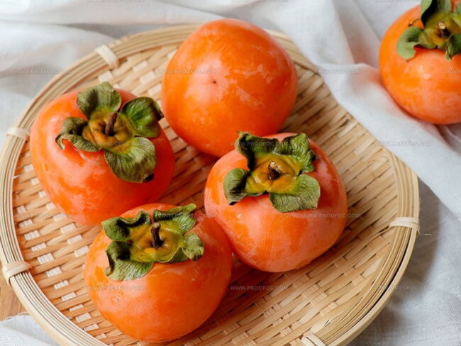 Persimmon Seasonality and Availability