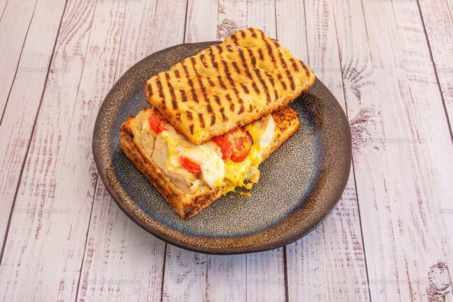 When Do Italians Eat Flatbreads - Breakfast, Lunch, or Dinner?